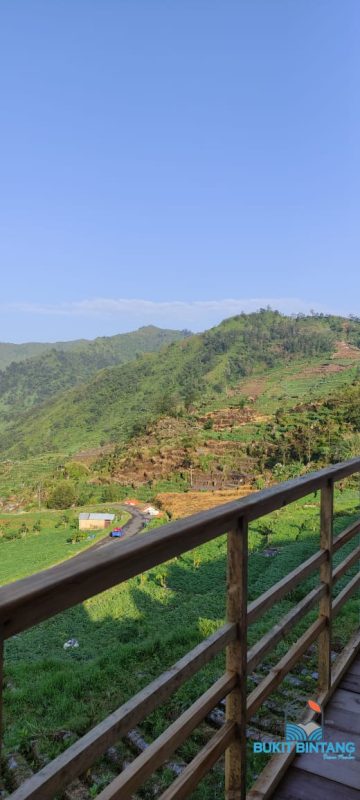 Penginapan di Bukit Sikunir Dengan Pemandangan Bentang Alam Terindah